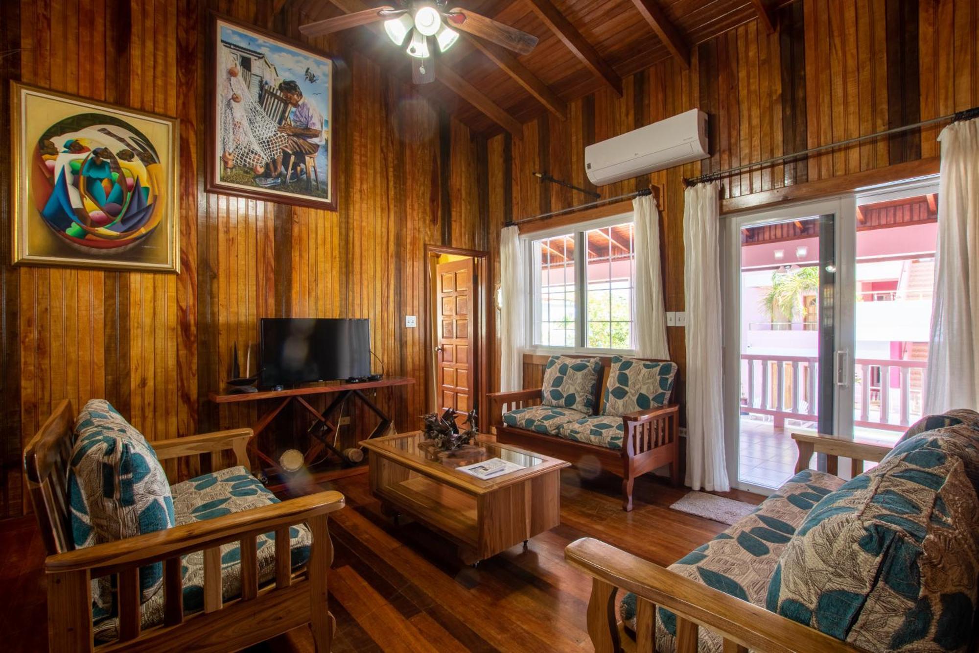 Miramar Suites Placencia Phòng bức ảnh